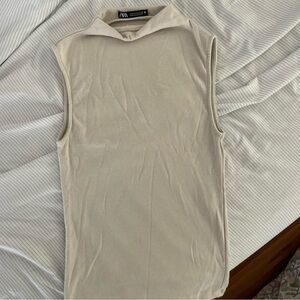 Zara Women's Elegant Beige Sleeveless Blouse